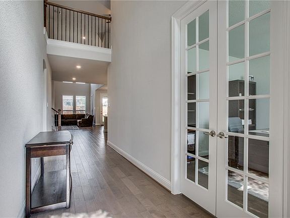 5th image of 2212 Triton Dr