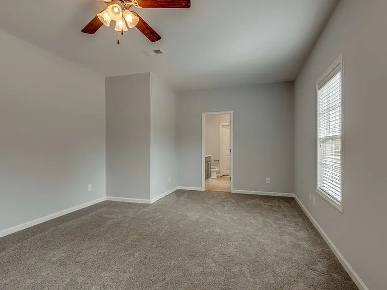 7403 Marisa Way — Photo 16