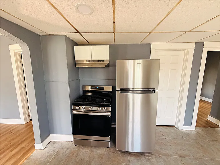 528 Chenango St #1 — Photo 3