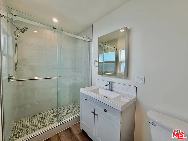 501 S Gaylord Dr — Photo 5
