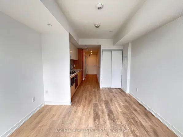 82 Dalhousie St, Toronto, ON