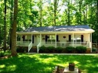 2407 Minorwood Rd, Greensboro, NC 27405