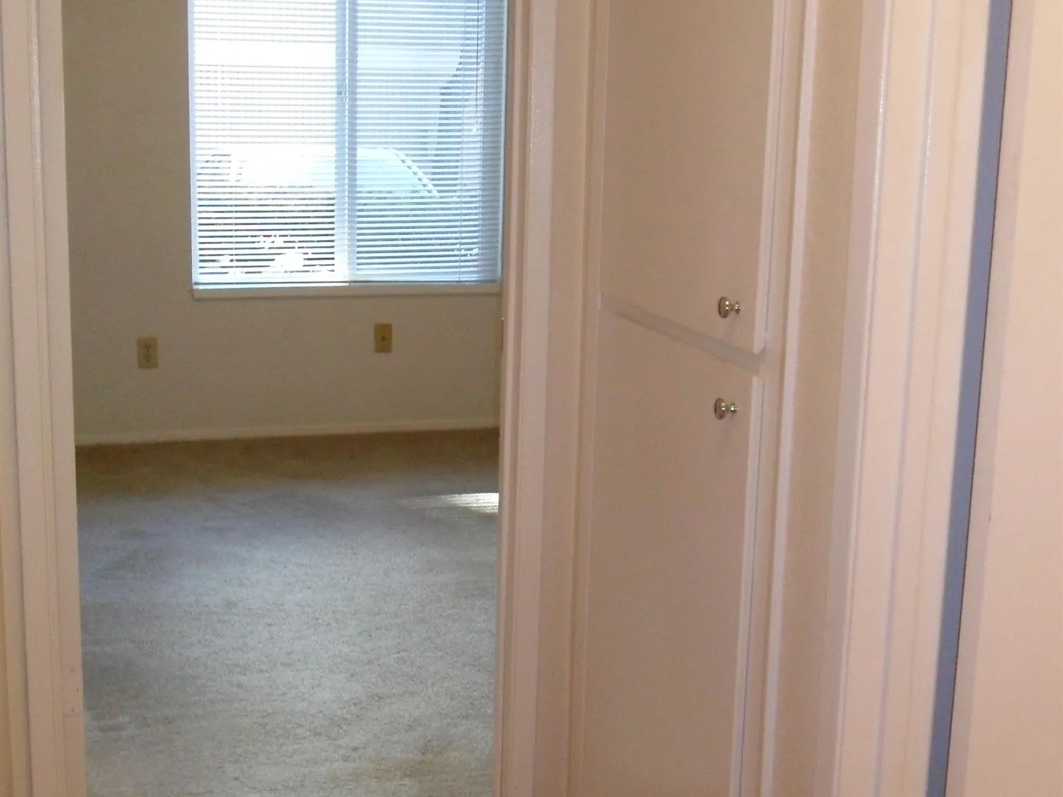 Park Knoll Apts - 11 — Photo 4