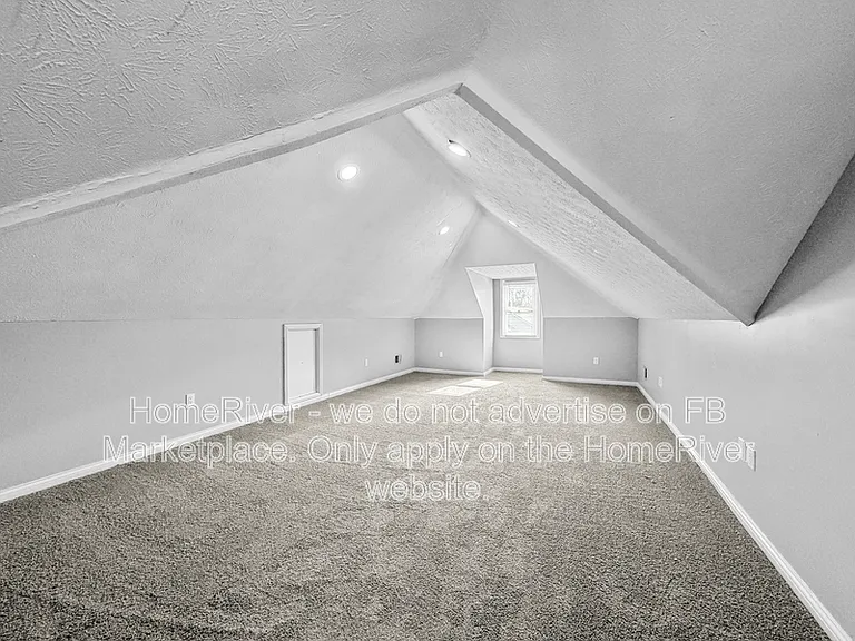 628 S 39th St — Photo 11