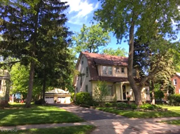1564 Maple Rd, Cleveland Heights, OH 44121