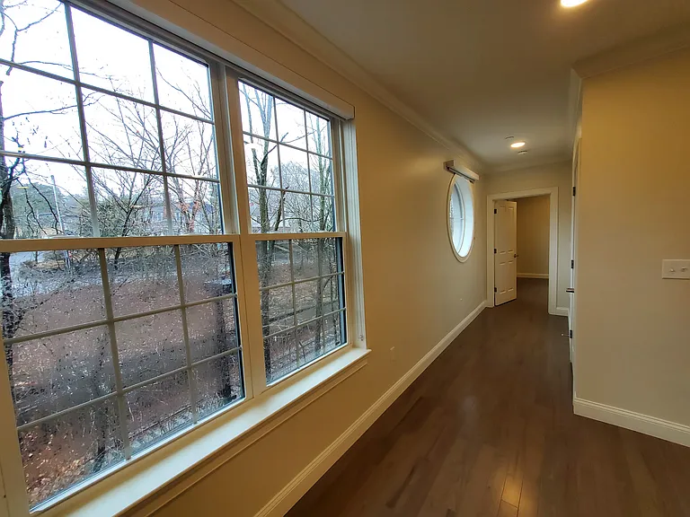 39 Herrick Rd #204 — Photo 7