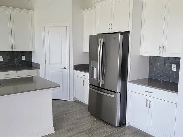 3064 Ella Way St — Photo 21