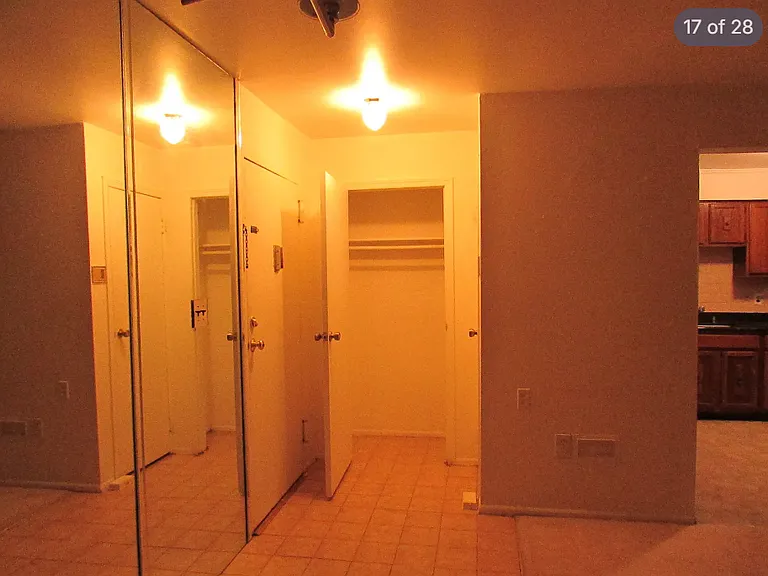 102 Sharon Garden Ct #102 — Photo 16