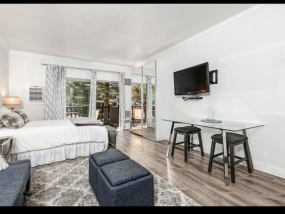 2nd image of 2325 Sidewinder Dr #810