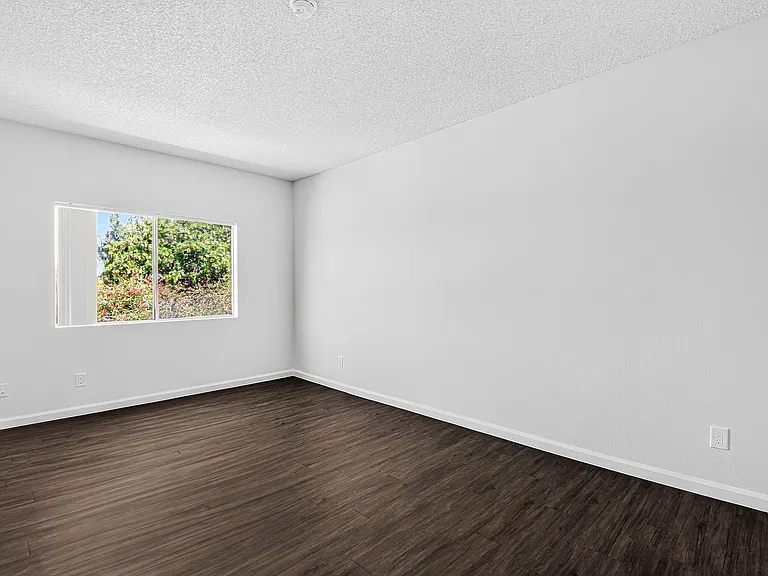 10749 Francis Pl — Photo 28