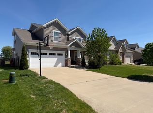 3114 Stanley Ln, Champaign, IL 61822