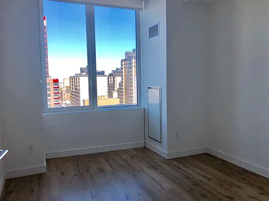 Rented by Stonehenge NYC LLC | media 15