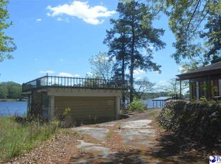 321 Sandy Point Ln, Hartsville, SC 29550