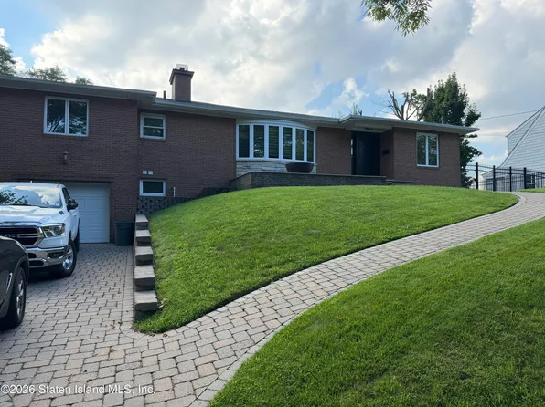 24 Ward Ave, Staten Island, NY 10304