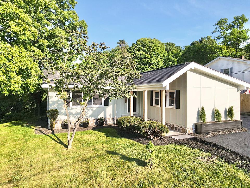 1st image of 131 Redsky Rd