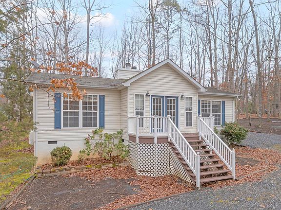 2nd image of 6 Pinehurst Rd