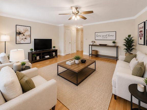 2nd image of 1725 Harvey Mitchell Pkwy S APT 1814