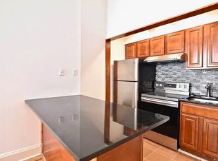 121 W 122nd St APT 3R, New York, NY 10027