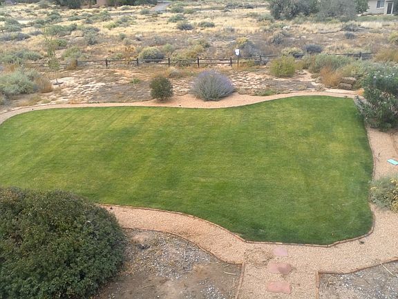 back lawn 2000+ sqft