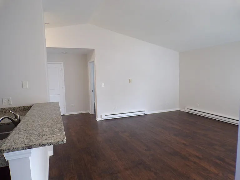 1380 Cunat Ct #2A — Photo 4