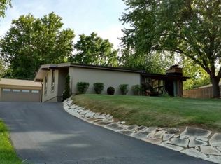 546 Kimball Ave, Wauconda, IL
