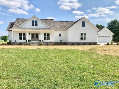 400 Magnolia Trl, Centre, AL, 35960