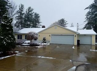 5480 Big Tree Rd, Orchard Park, NY 14127