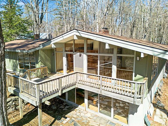 2nd image of 377 Readfield Road