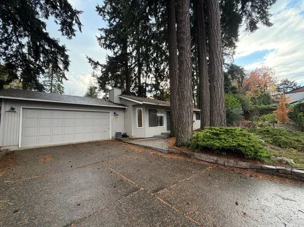 623 NE 172nd Ave, Portland, OR 97230