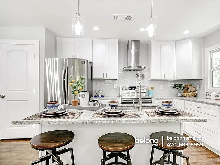 198 W Lake Dr NW — Photo 8