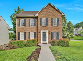 4980 Pine Glen Rd NE, Roanoke, VA 24019
