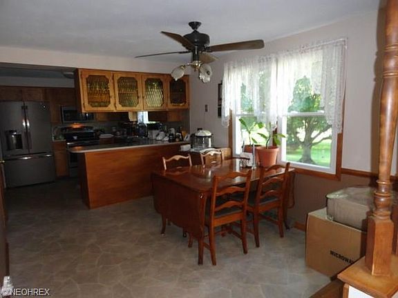 4th image of 5260 Glenoak Dr