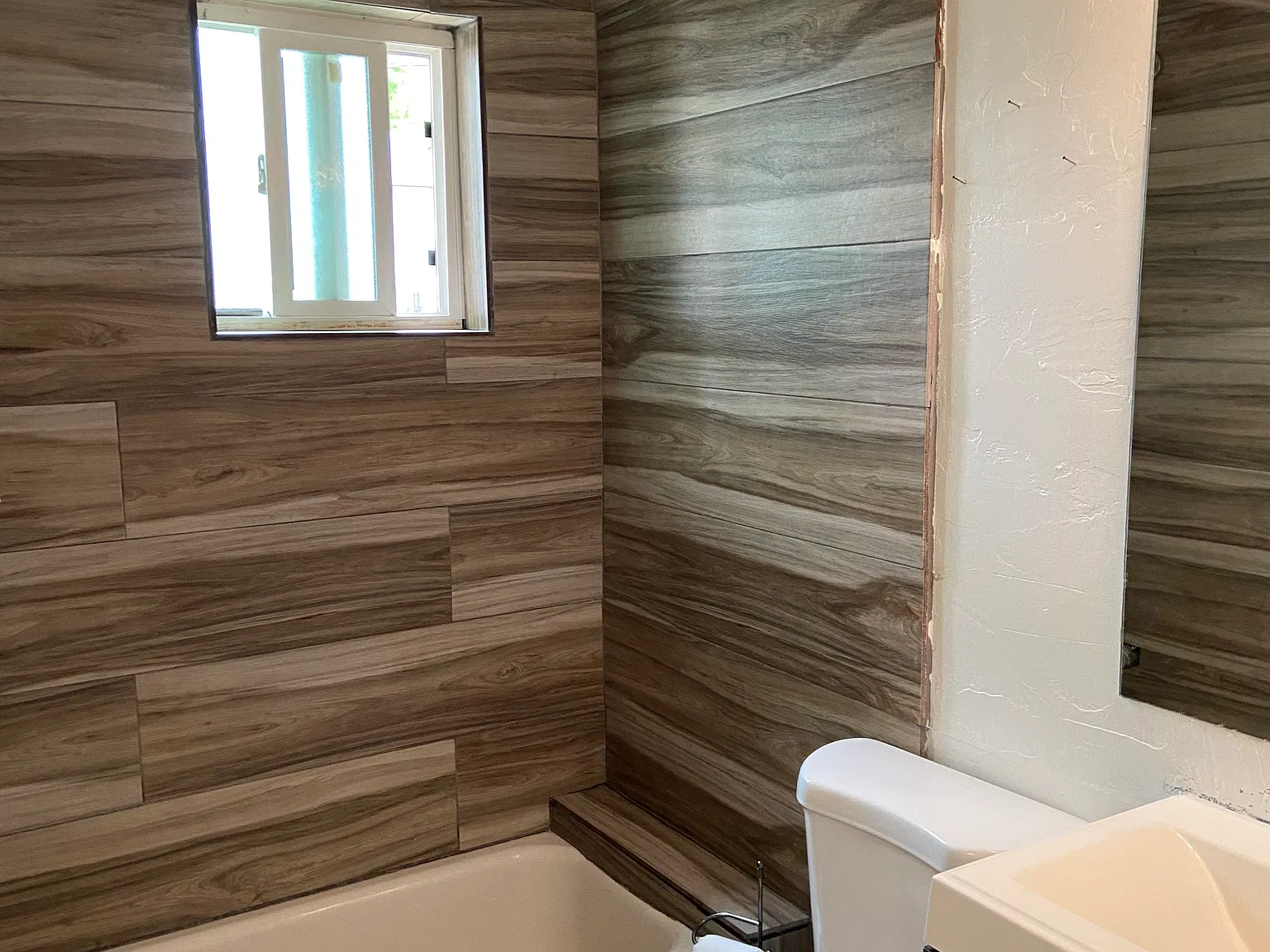 2 bed, 800 sqft, $1,600 — Photo 3