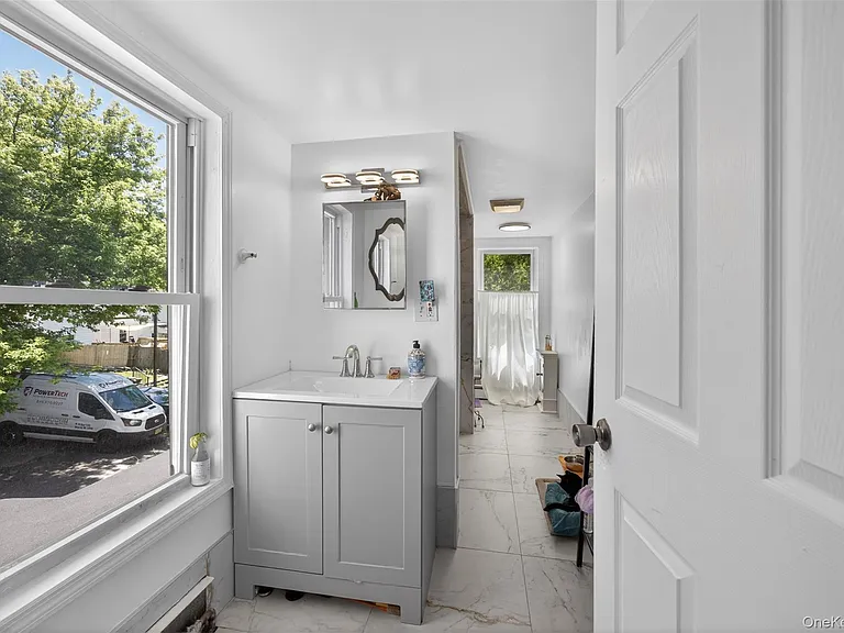 28 Academy Ave #2 — Photo 14