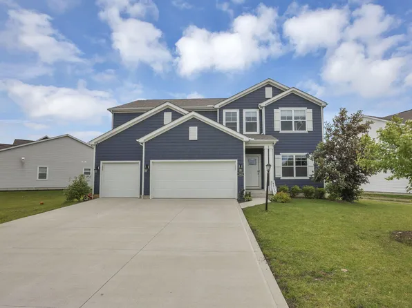 195 Preserve Dr, Pickerington, OH 43147