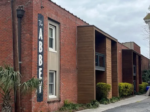 2 Percy St APT F, Charleston, SC 29403