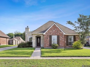9527 Greenchase Dr, Baton Rouge, LA 70810