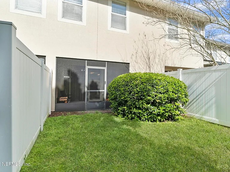 6130 Bartram Village Dr — Photo 24