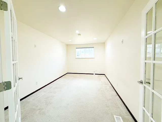 1059 NW Gladiola Ct — Photo 18