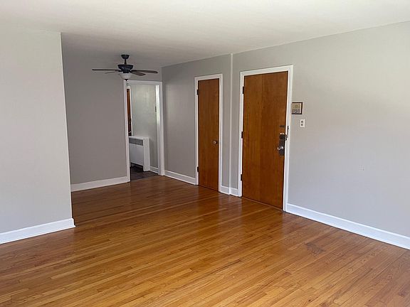 2nd image of 7369 N Winchester Ave #2
