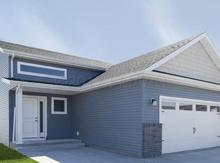 2751 Westwood St W, West Fargo, ND 58078