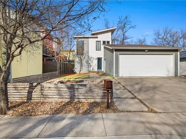 112 W 7th St, Fayetteville, AR 72701