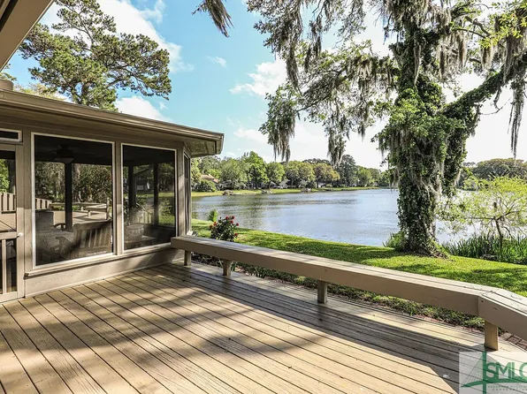 13 Copperfield Drive S, Savannah, GA 31410