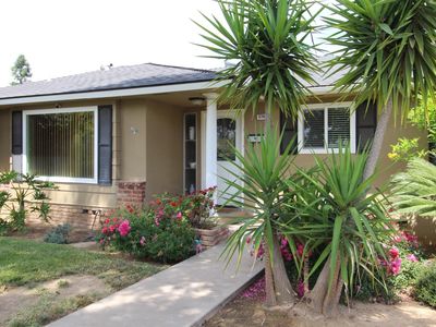 5704 N 4th St, Fresno, CA, 93710