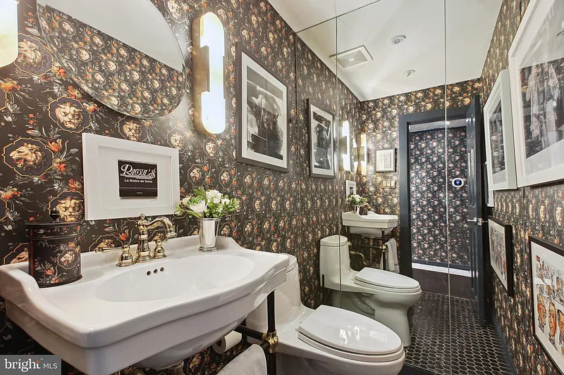 Thumbnail 15