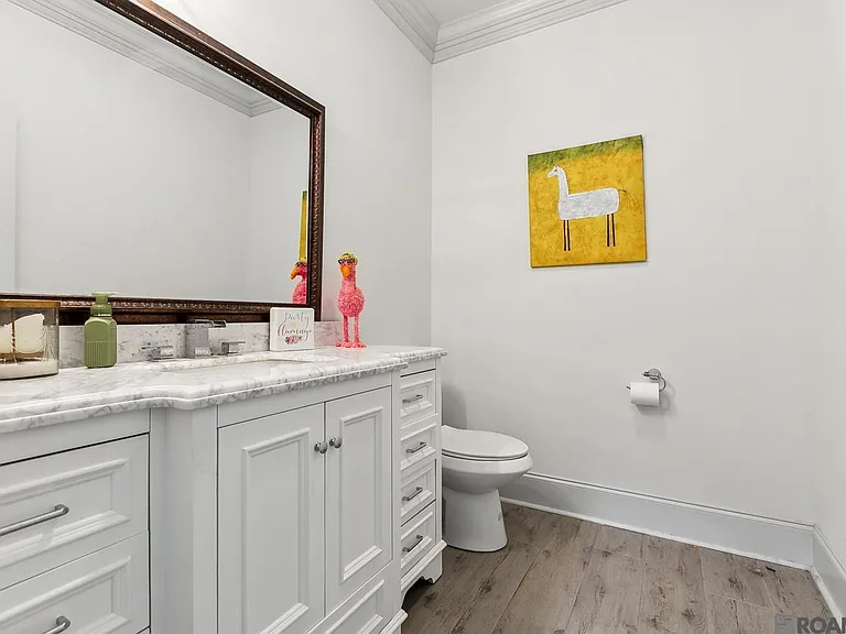 6363 Sevenoaks Ave — Photo 22