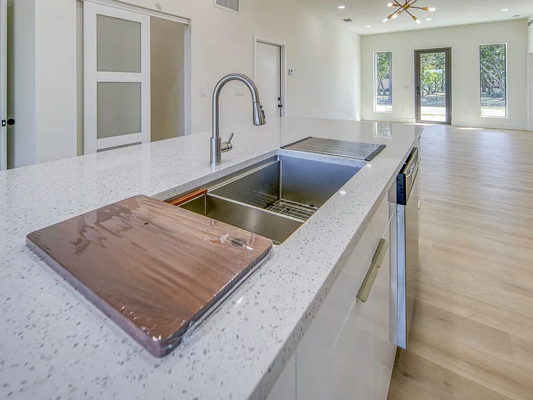 4855 Elmhurst Rd — Photo 19
