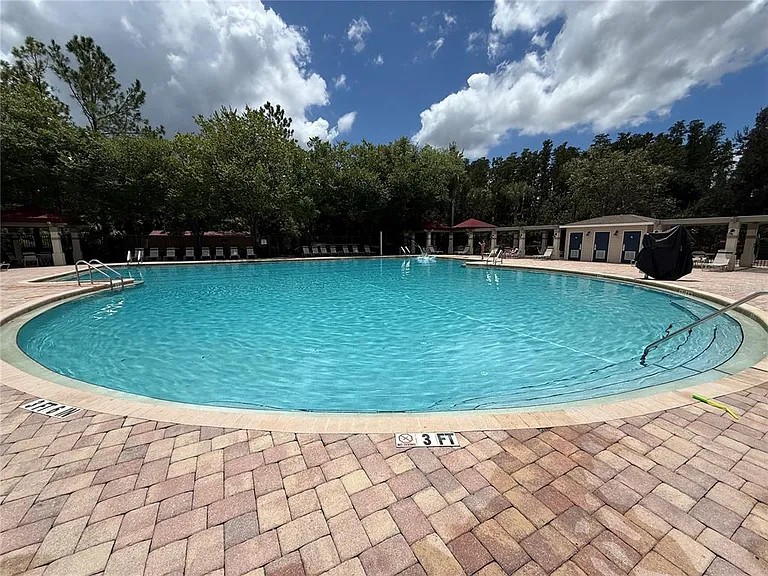 30316 Elderwood Dr — Photo 22