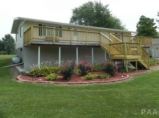 12542 Mennonite Church Rd, Tremont, IL 61568