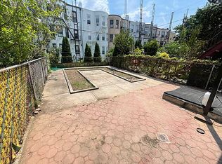 6068 70th Ave, Ridgewood, NY 11385